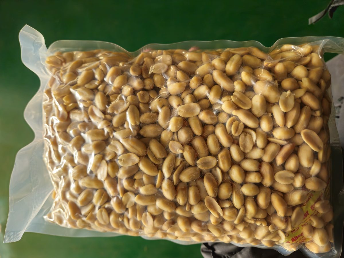 Blanched Peanuts 29/33