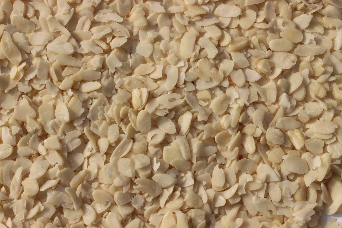 Blanched Peanut Slivers